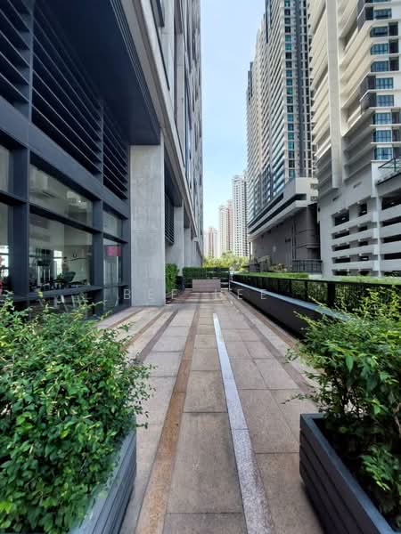 Servis Apartment untuk Dijual di Arcoris Residences - Bee Lee - Exterior - PropertyGuru.com.my