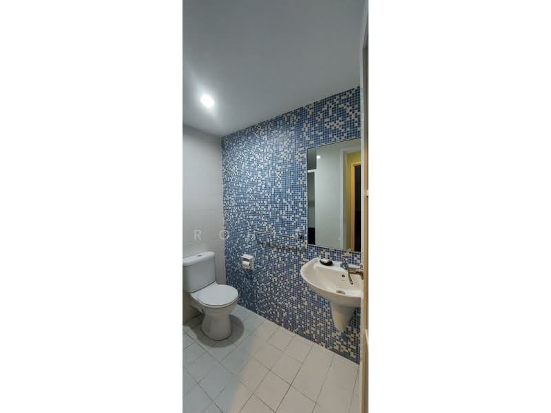 Condominium for Sale at Andalucia - Rohit . - Bathroom - PropertyGuru.com.my
