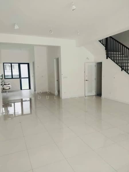 Rumah Teres 2 Tingkat untuk Disewa di Sungai Buloh (Selangor) - Norazrein Abdul Raman - Living Room - PropertyGuru.com.my