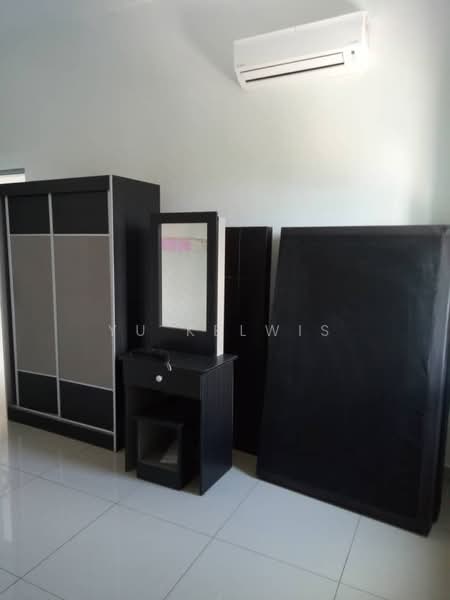 Kondominium untuk Disewa di Zeta Deskye (Alam Saujana) - Yu Kelwis - Bedroom - PropertyGuru.com.my