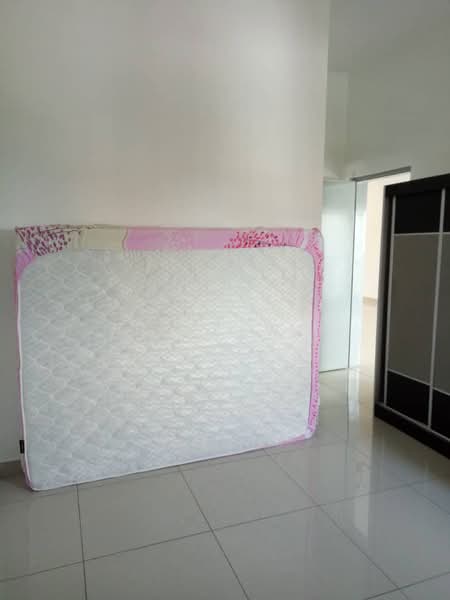 Kondominium untuk Disewa di Zeta Deskye (Alam Saujana) - Yu Kelwis - Interior - PropertyGuru.com.my