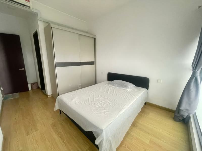 Kondominium untuk Disewa di Amberside @ Country Garden Danga Bay - YC Fung - Bedroom - PropertyGuru.com.my