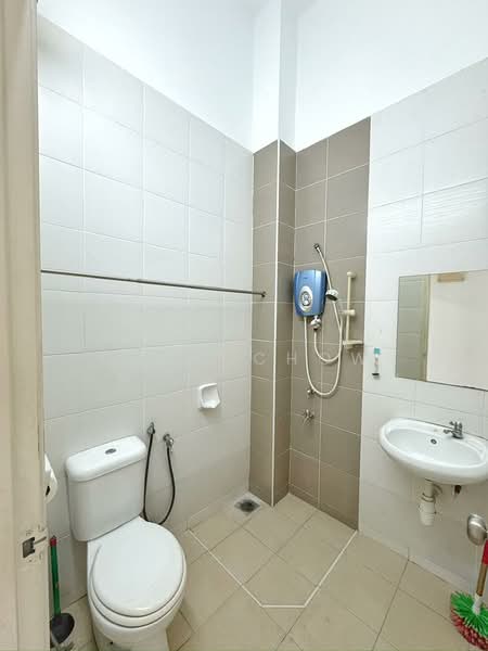 2-storey Terraced House for Sale in Taman Seri Austin (Tebrau) - Zack Chow - Bathroom - PropertyGuru.com.my