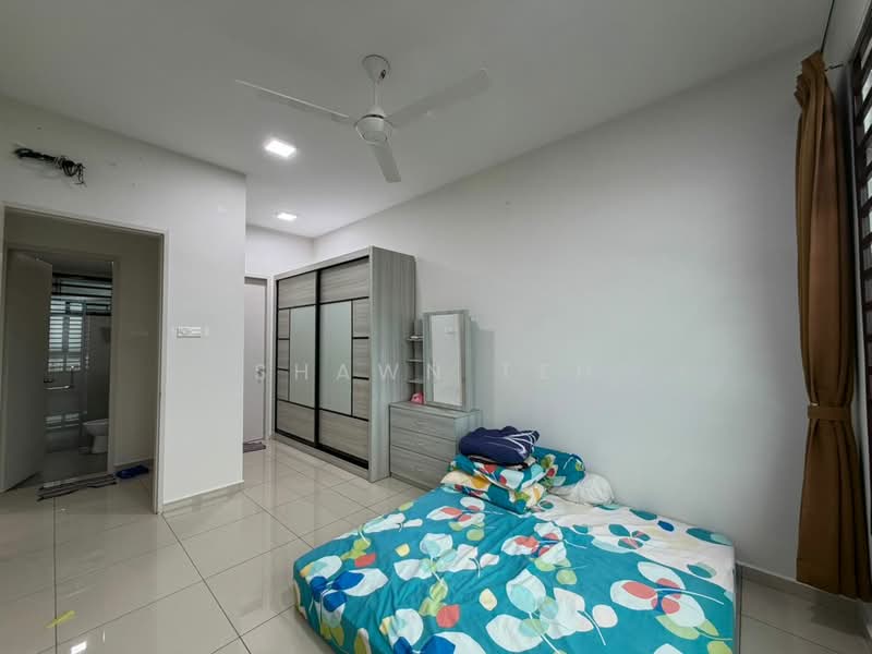 Servis Apartment untuk Dijual di Parkland Residence - Shawn Teh - Bedroom - PropertyGuru.com.my