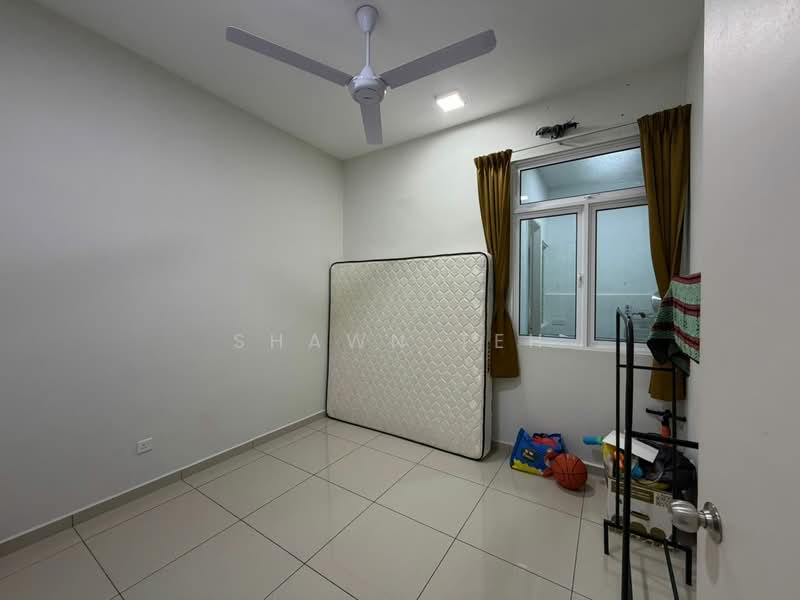 Servis Apartment untuk Dijual di Parkland Residence - Shawn Teh - Bedroom - PropertyGuru.com.my