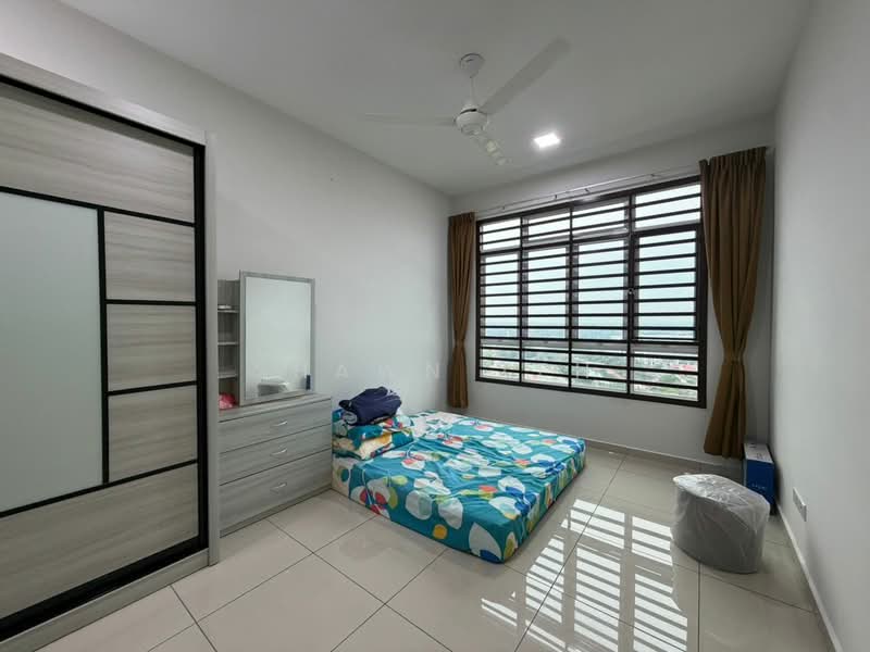 Servis Apartment untuk Dijual di Parkland Residence - Shawn Teh - Bedroom - PropertyGuru.com.my