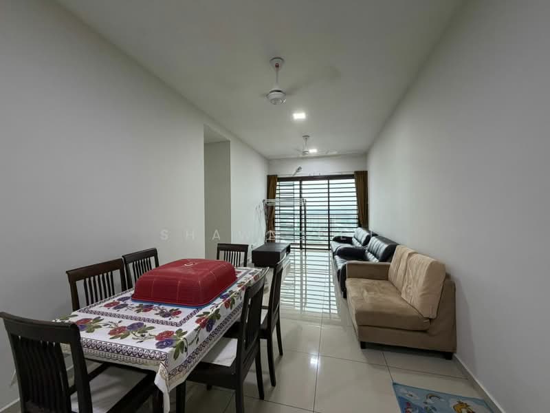 Servis Apartment untuk Dijual di Parkland Residence - Shawn Teh - Living Room - PropertyGuru.com.my