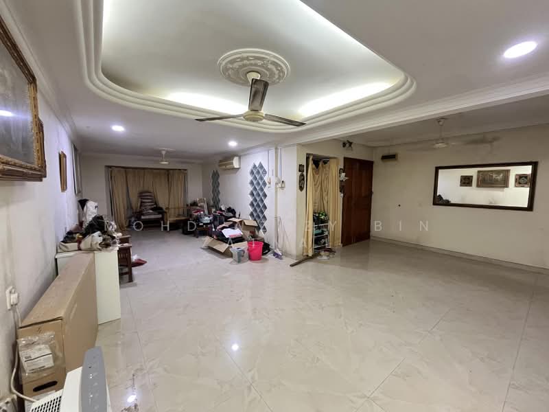 2-storey Terraced House for Sale in Au 2 (Ulu Kelang) - Mohd Azizy bin Zainal - Living Room - PropertyGuru.com.my