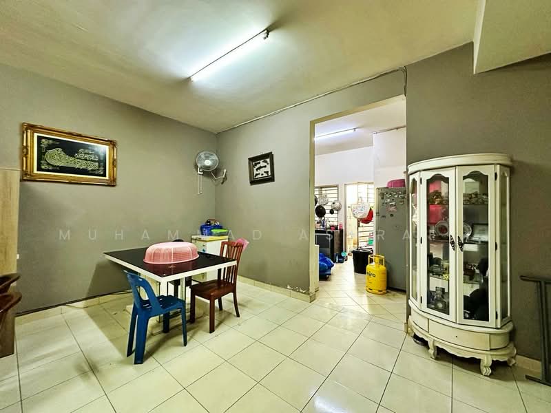 2-storey Terraced House for Sale in Bandar Seri Putra (Bangi) - Muhammad Ashraf . - Dining Room - PropertyGuru.com.my
