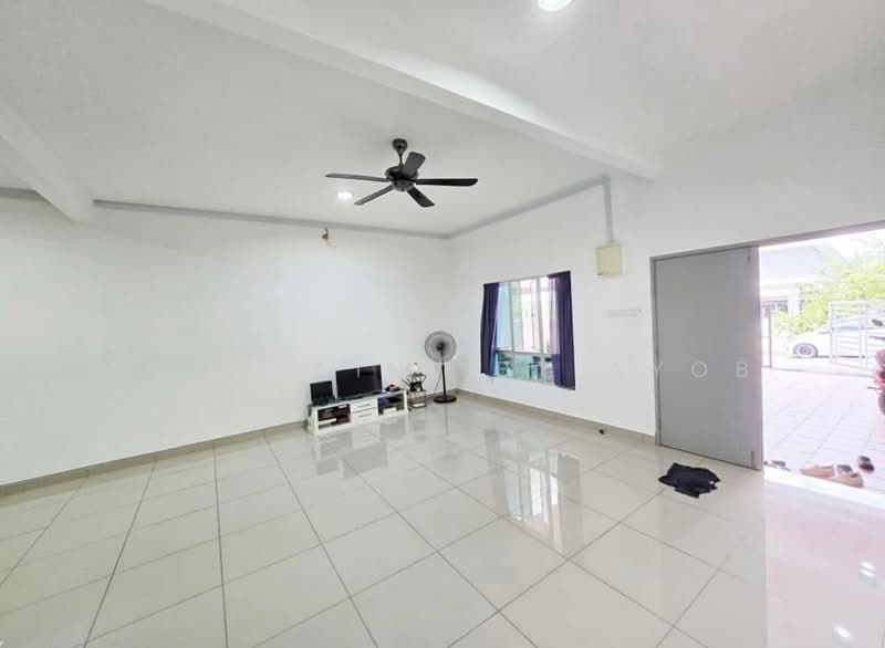 2-storey Terraced House for Sale in Taman Warisan Villa (Nilai) - Noor Aini Bt Ayob - Living Room - PropertyGuru.com.my