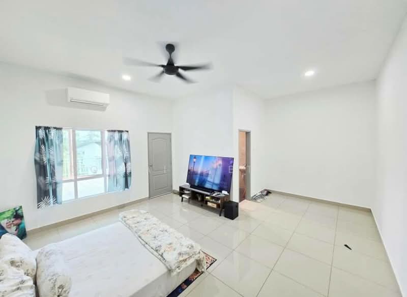 2-storey Terraced House for Sale in Taman Warisan Villa (Nilai) - Noor Aini Bt Ayob - Bedroom - PropertyGuru.com.my