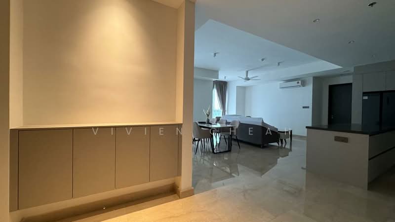 Servis Apartment untuk Dijual di Marriott Residence @ Gurney - Vivien Cheah - Living Room - PropertyGuru.com.my