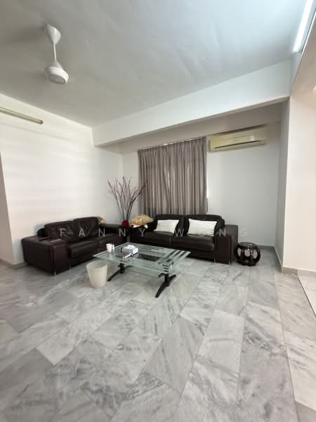 Rumah Berkembar untuk Dijual di Taman Goh Guan Ho (Ayer Itam) - Fanny Wong - Living Room - PropertyGuru.com.my