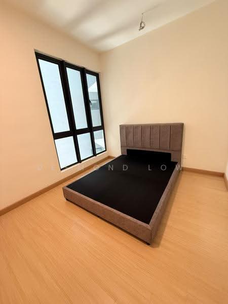 Kondominium untuk Disewa di Brezza Hill - Desmond Low - Bedroom - PropertyGuru.com.my
