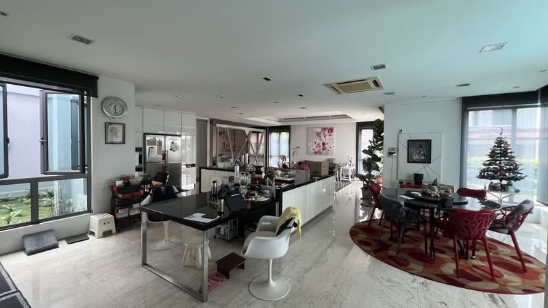 Bungalow for Sale in Country Heights (Kajang) - Poon TK - Poon Industrial Property - 工厂表弟 - PropertyGuru.com.my