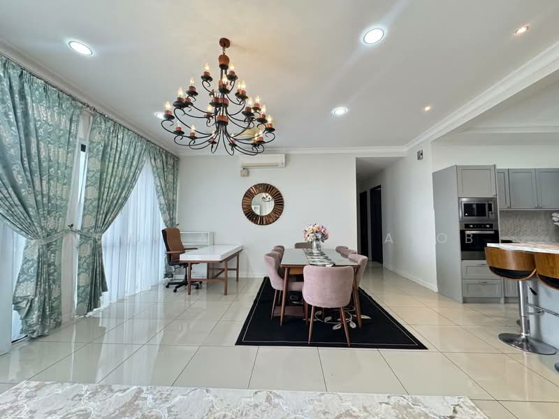 Condominium for Rent at 16 Quartz Sky Villa - Noor Aini Bt Ayob - Dining Room - PropertyGuru.com.my