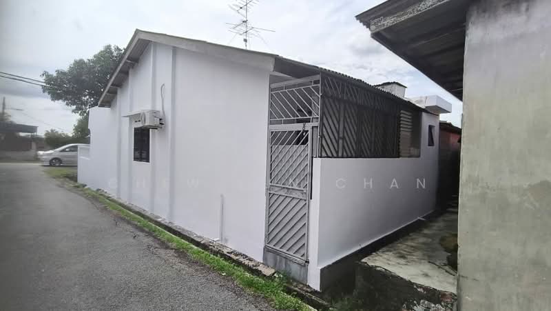 1-storey Terraced House for Rent in Skudai (Johor) - Chew Yun Chan - Exterior - PropertyGuru.com.my