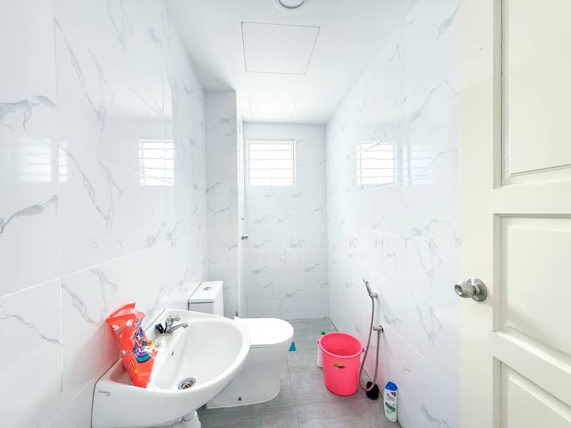 Condominium for Rent at Ampang Putra Residency - Syakila Mokhtar - Bathroom - PropertyGuru.com.my