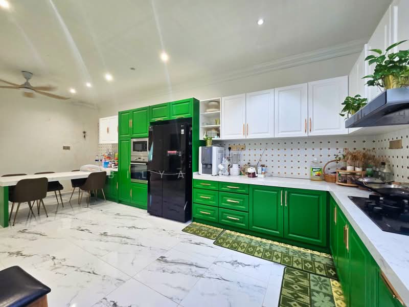 Rumah Berkembar untuk Dijual di Country Heights (Kajang) - BILYA ARIFF - PropertyGuru.com.my