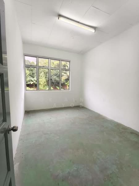 Shop / Office for Rent in Bangi (Selangor) - Noor Aini Bt Ayob - Interior - PropertyGuru.com.my