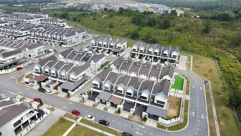 2-storey Terraced House for Sale in Dengkil (Selangor) - Abdul Qadir - PropertyGuru.com.my
