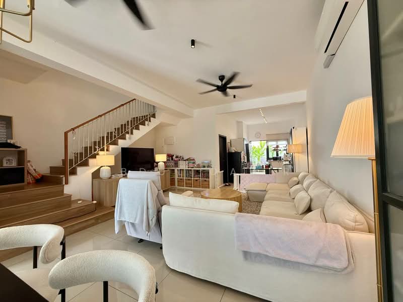 2-storey Terraced House for Sale in Dengkil (Selangor) - Abdul Qadir - PropertyGuru.com.my