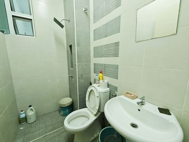 Rumah Teres 2 Tingkat untuk Dijual di Taman Seri Austin (Tebrau) - Keith Ching - Bathroom - PropertyGuru.com.my