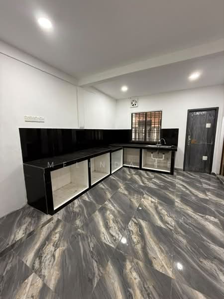 2-storey Terraced House for Sale in Taman Air Biru (Pasir Gudang) - Melinda Ee - Kitchen - PropertyGuru.com.my
