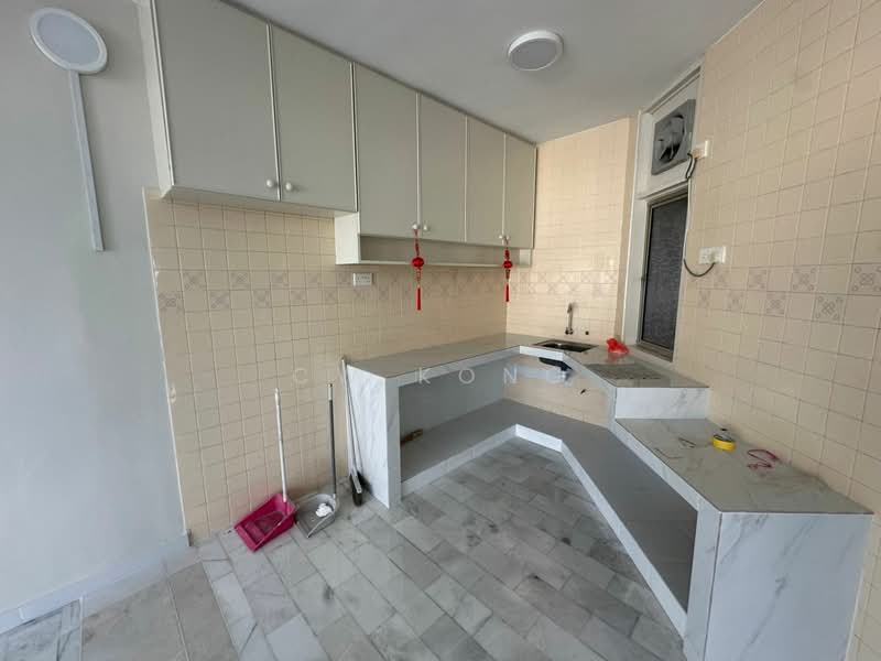 Pangsapuri untuk Disewa di Nova I - CW Kong - Kitchen - PropertyGuru.com.my