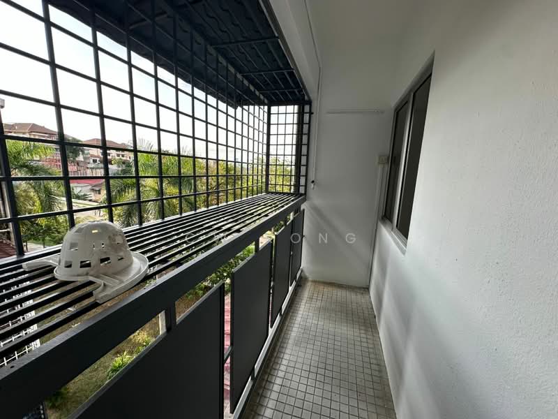 Pangsapuri untuk Disewa di Nova I - CW Kong - Balcony - PropertyGuru.com.my