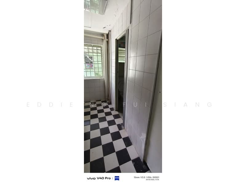 Rumah Flat untuk Dijual di Flat Pandan Jaya - Eddie Ng Fui Siang - Bathroom - PropertyGuru.com.my