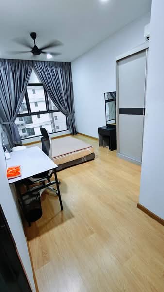 Condominium for Sale at Royal Strand @ Country Garden Danga Bay - Janice Yong - Bedroom - PropertyGuru.com.my