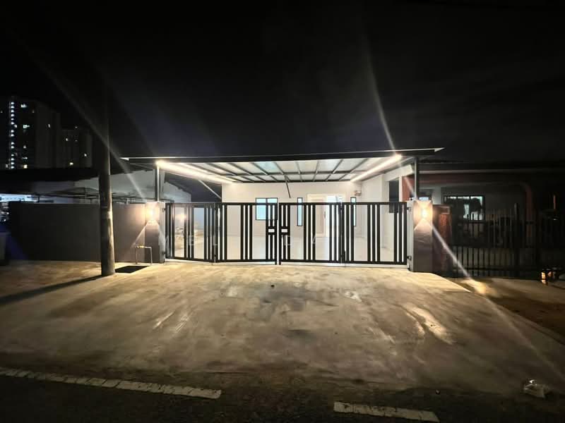 Semi-Detached House for Sale in Taman Bunga Ros (Tebrau) - Melinda Ee - Exterior - PropertyGuru.com.my
