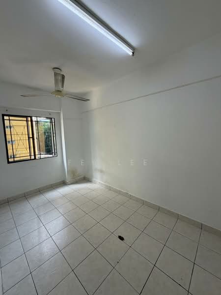 Pangsapuri untuk Disewa di Pelangi Apartment - Fey Lee - Interior - PropertyGuru.com.my
