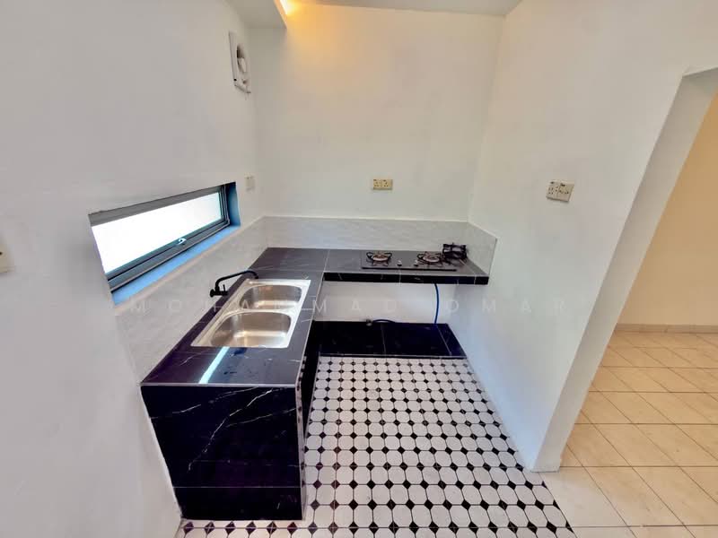 2-storey Terraced House for Sale in Seri Kembangan (Selangor) - Mohammad Omar - PropertyGuru.com.my