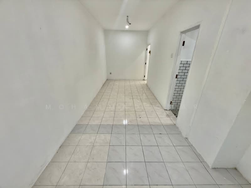 2-storey Terraced House for Sale in Seri Kembangan (Selangor) - Mohammad Omar - PropertyGuru.com.my