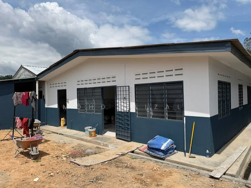 Semi-Detached House for Sale in Tampin (Negeri Sembilan) - Mohd Faizal - Exterior - PropertyGuru.com.my