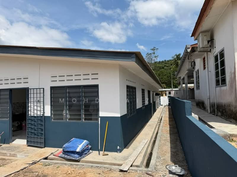 Semi-Detached House for Sale in Tampin (Negeri Sembilan) - Mohd Faizal - Exterior - PropertyGuru.com.my