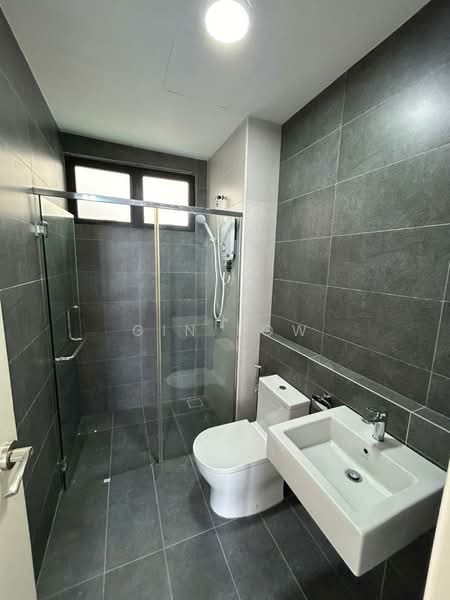 Condominium for Rent at SkyVogue - Gin Low - Bathroom - PropertyGuru.com.my