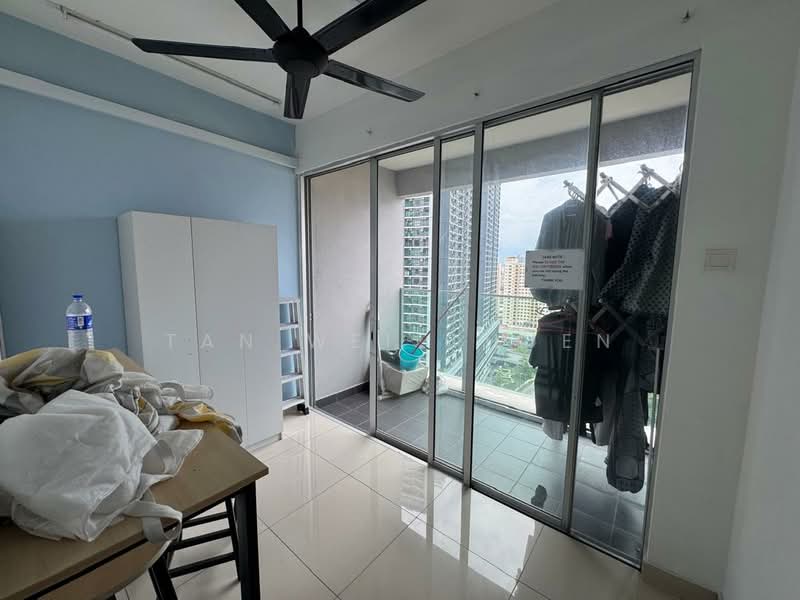 Servis Apartment untuk Disewa di Maxim Residences - Tan Wei Chuen - Balcony - PropertyGuru.com.my