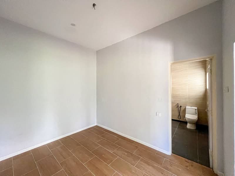 Bungalow for Sale in Bandar Bukit Mahkota (Bangi) - Mohammad Omar - PropertyGuru.com.my