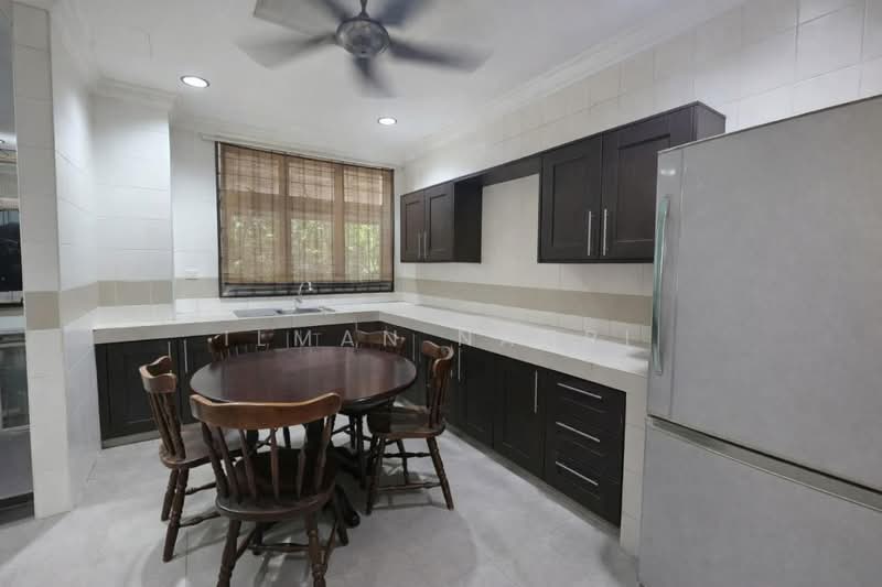 Semi-Detached House for Sale in Presint 15 (Putrajaya) - Ilman Nahri - Kitchen - PropertyGuru.com.my