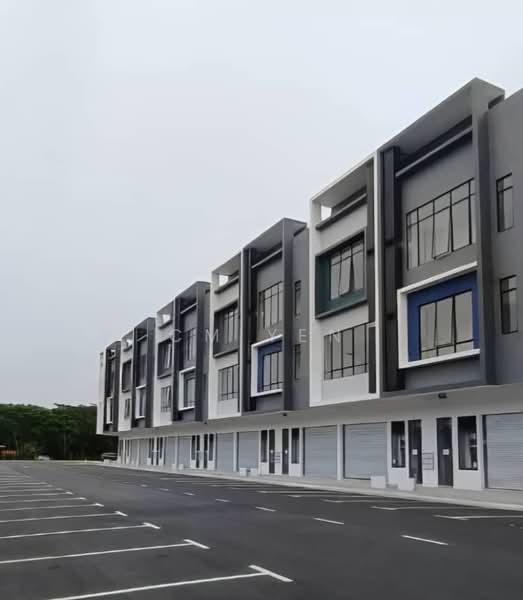 Shop / Office for Rent in Austin Crest (Johor Bahru) - CM Yen - Exterior - PropertyGuru.com.my