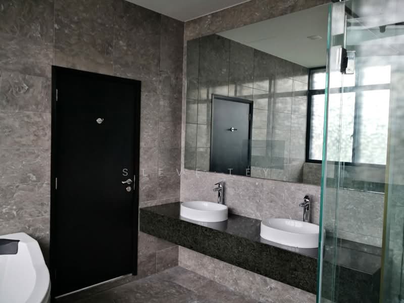 Bungalow for Sale in Nusa Duta (Iskandar Puteri (Nusajaya)) - Steve Tey - Bathroom - PropertyGuru.com.my