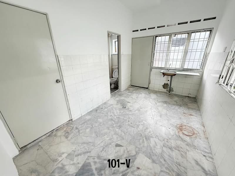 Rumah Teres 2 Tingkat untuk Dijual di Taman Klang Jaya (Klang) - Ivy Por - Interior - PropertyGuru.com.my