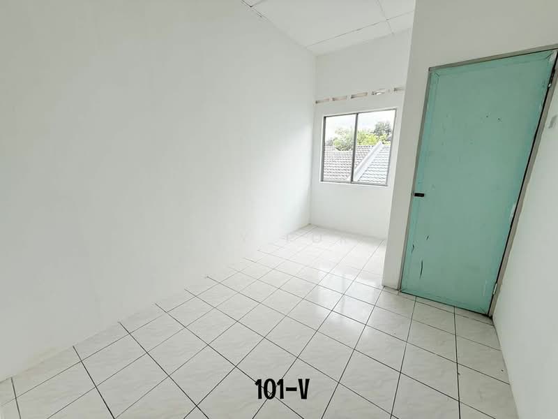 Rumah Teres 2 Tingkat untuk Dijual di Taman Klang Jaya (Klang) - Ivy Por - Interior - PropertyGuru.com.my