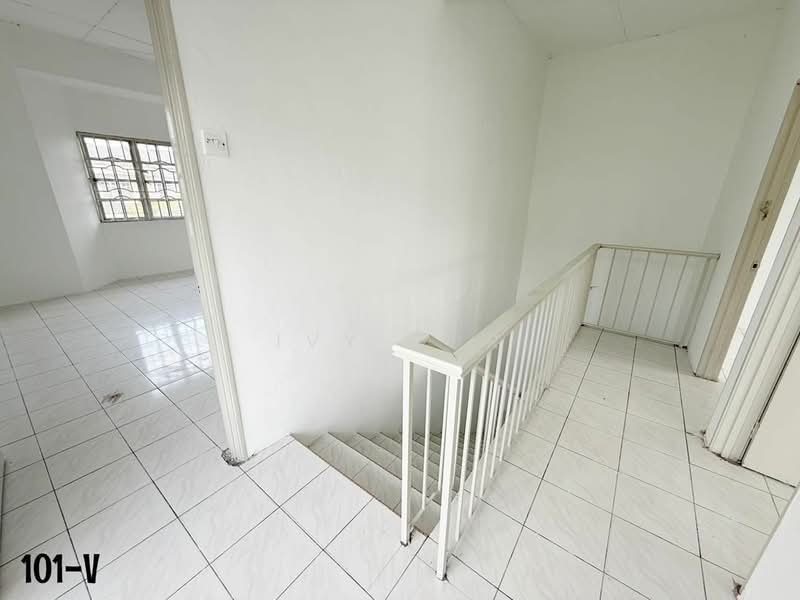 Rumah Teres 2 Tingkat untuk Dijual di Taman Klang Jaya (Klang) - Ivy Por - Interior - PropertyGuru.com.my