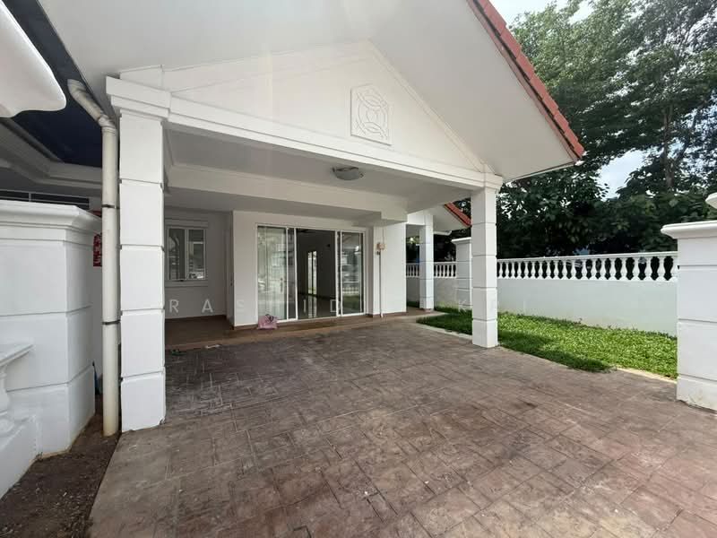 Rumah Teres 3 Tingkat untuk Disewa di Shah Alam (Selangor) - Rashid Sukri - Exterior - PropertyGuru.com.my