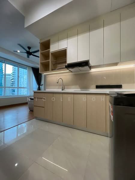 Servis Apartment untuk Disewa di Parkview Service Apartment - Nicole Goh - Kitchen - PropertyGuru.com.my