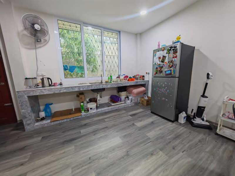 Rumah Berkembar untuk Dijual di Stampin (Kuching) - KC Jee - PropertyGuru.com.my